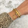 Armbanden Finaste | Chain Armband Met Letter Goud Kleurig