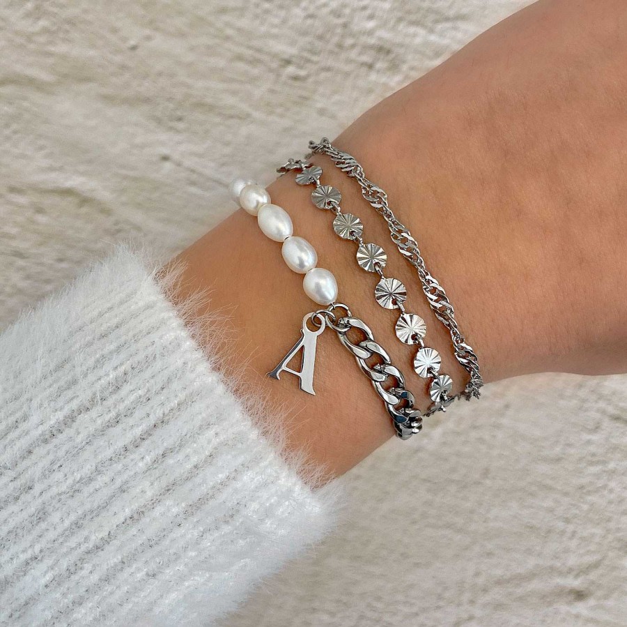 Armbanden Finaste | Initial Armband Chain & Pearl Kleur Zilver