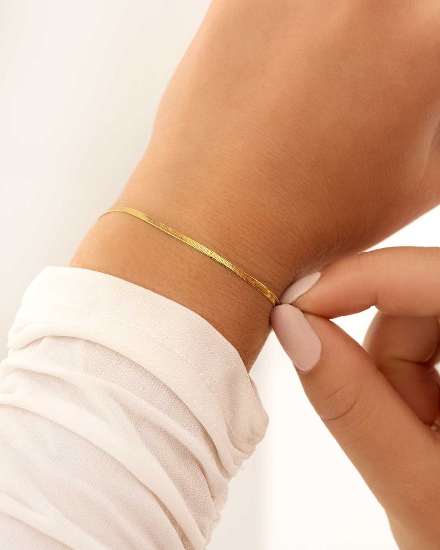 Armbanden Finaste | Mini Snake Armband Goudkleurig